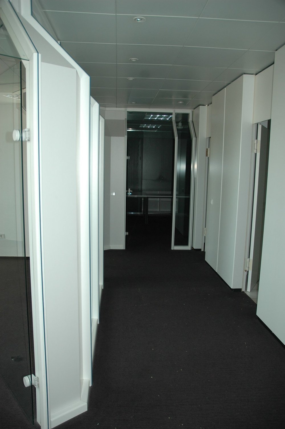 3 Büroräume im 2. OG mit Technikraum im Zentrum von Lohne Image 8