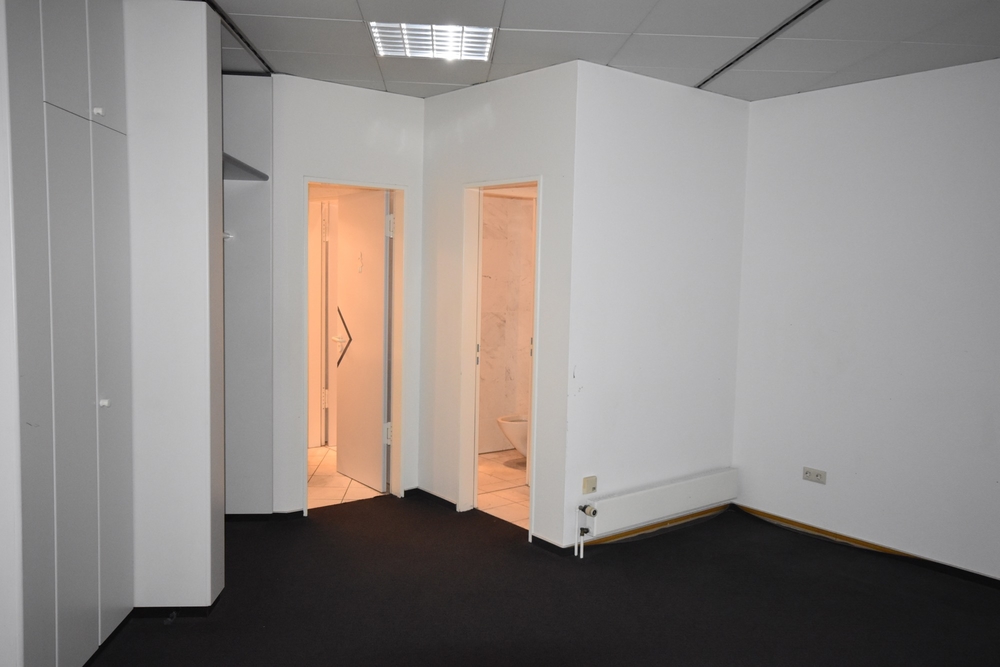 Großraumbüro im 2. OG mit Anmeldung im Zentrum von Lohne Image 6