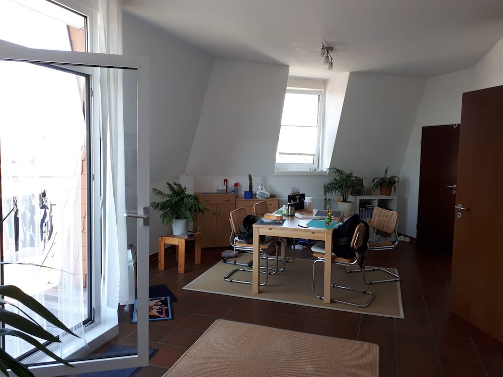 Schöne 2 Zimmer Wohnung mit Balkom im 3. OG im Zentrum von Lohne Image 1